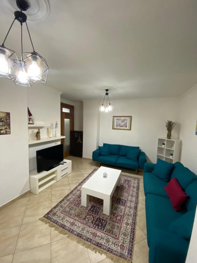 Chlo Apartment 3 Tirana Extérieur photo