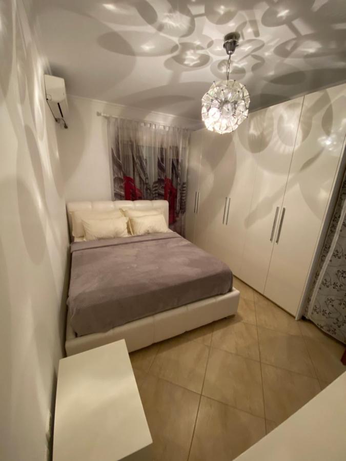 Chlo Apartment 3 Tirana Extérieur photo
